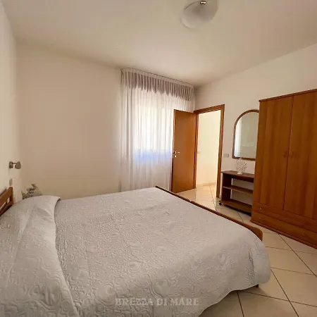 Brezza Di Mare Apartamento *